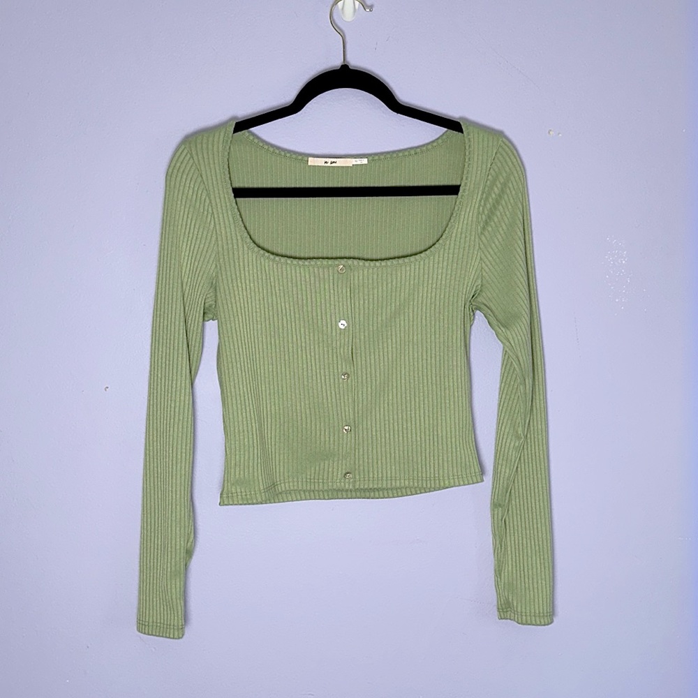 Light green ribbed button up scoop neck long sleeve top